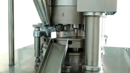 ZP15 EU-D Tooling Rotary Tablet Presss Machine Candy Medicine সরবরাহকারী