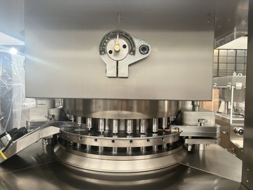 TIANHE ZP31D 25mm ফার্মেসি, স্বাস্থ্যসেবা স্বয়ংক্রিয় ট্যাবলেট প্রেস মেশিন সরবরাহকারী