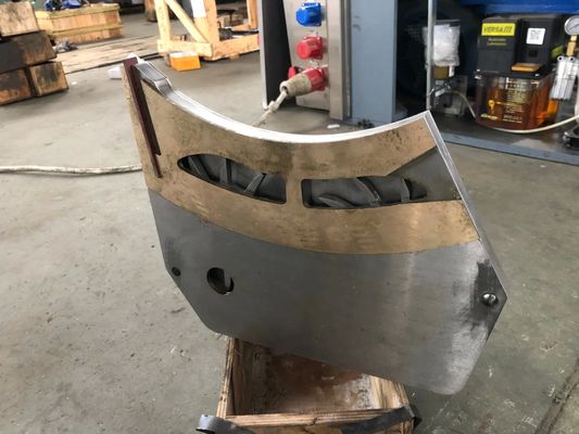 হাই স্পিড রোটারি ট্যাবলেট প্রেস 57 স্টেশন 410400 পিসিএস / এইচ ক্ষমতা এবং স্বয়ংক্রিয় তৈলাক্তকরণ সিস্টেমের সাথে সরবরাহকারী